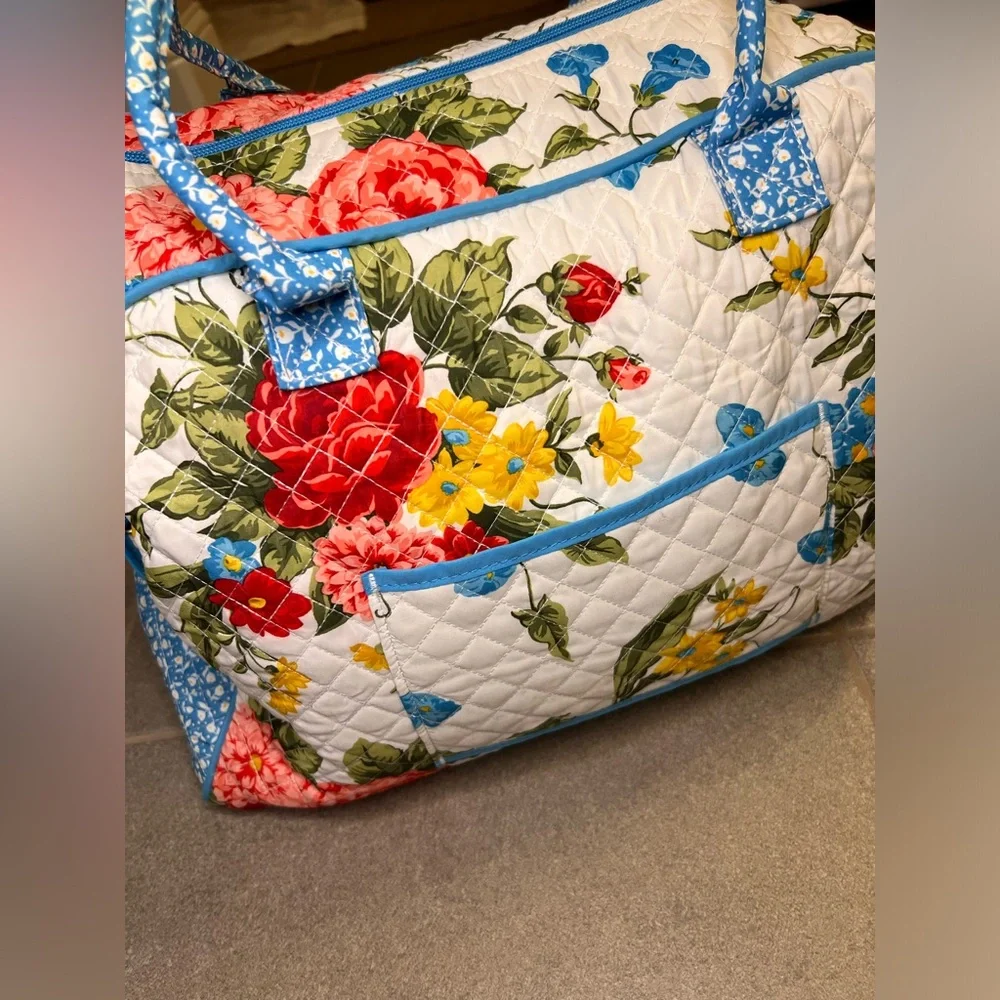 Quilted Floral Travel Bag by Pioneer Woman w/ Adjustable Shoulder Strap